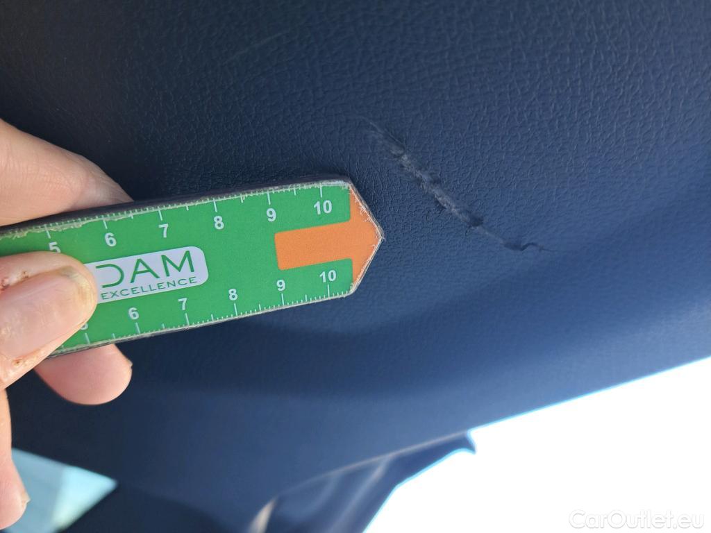 Jeep  Patriot JEEP Renegade / 2014 / 5P / todoterreno 80 Aniversario 1.0G 88kW (120CV) 4x2(SP) #26