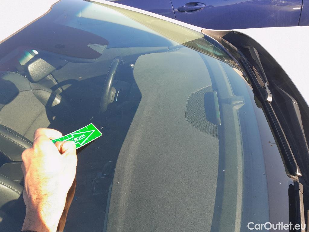  KIA  Niro KIA  / 2019 / 5P / crossover 1.6 GDi PHEV 104kW (141CV) Drive #3