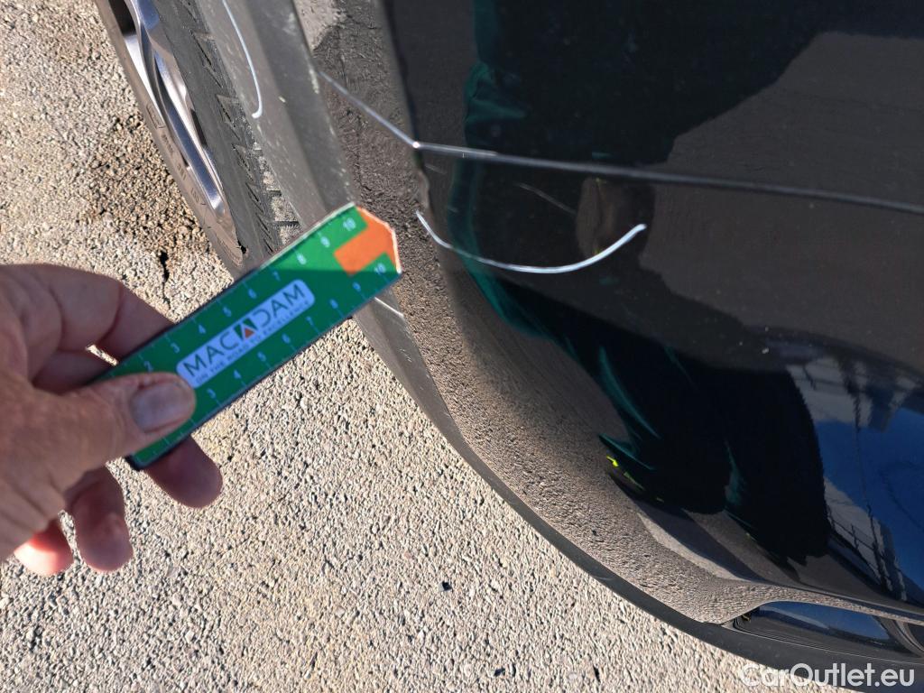 Jeep  Patriot JEEP Renegade / 2014 / 5P / todoterreno 80 Aniversario 1.0G 88kW (120CV) 4x2(SP) #33