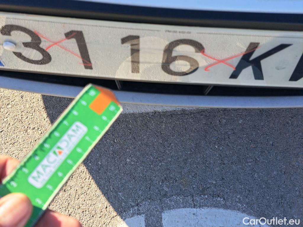  Ford  Kuga FORD  / 2016 / 5P / todoterreno 1.5 EcoBoost 88kW 4x2 Trend+ (CX) #24