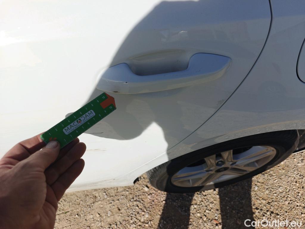  KIA  Cee'd KIA Ceed / 2018 / 5P / berlina con portón 1.0 T-GDi 74kW (100CV) Drive (CX) #31