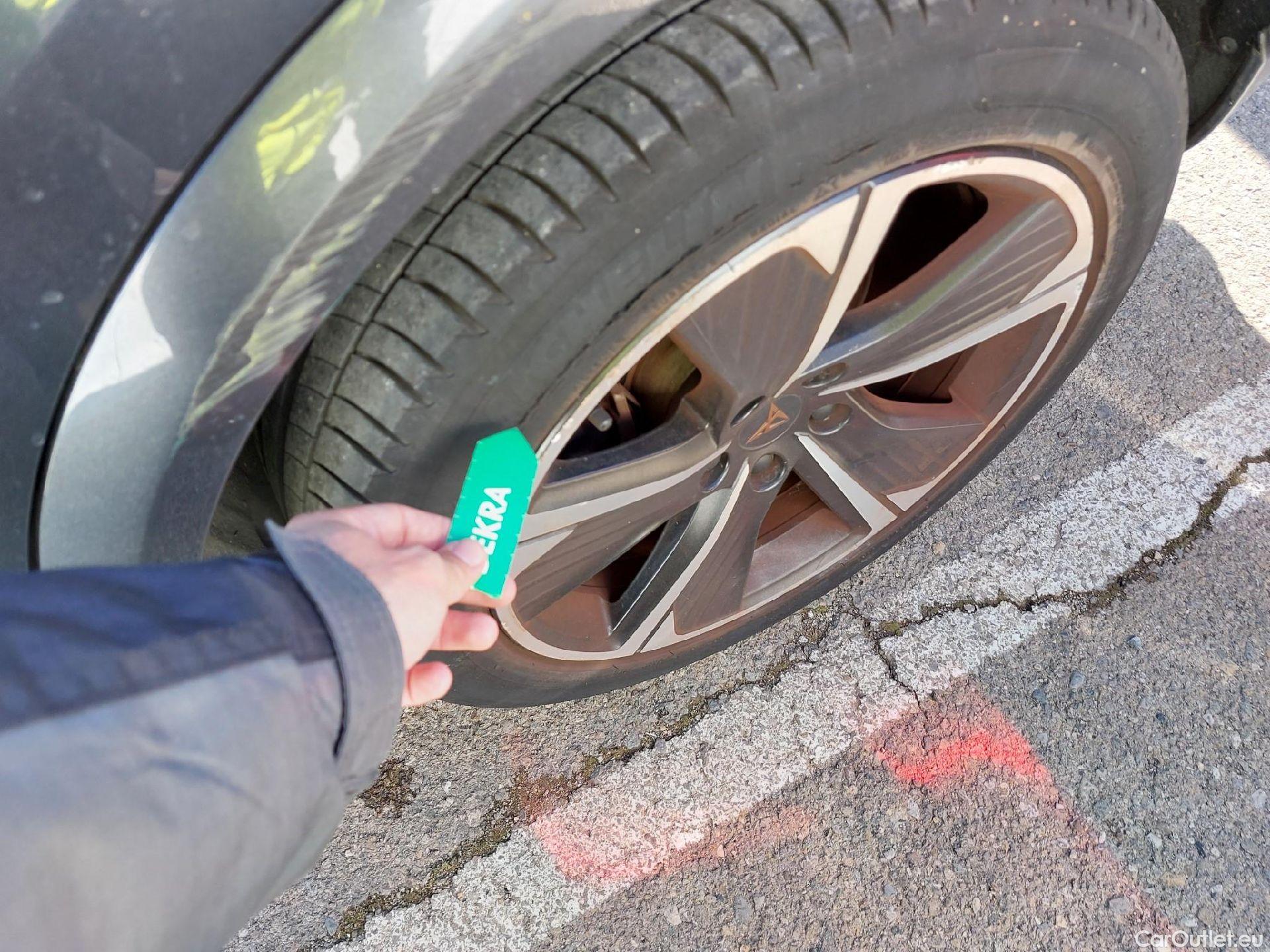  Cupra  Formentor CUPRA  / 2020 / 5P / todoterreno 1.4 e-Hybrid 150kW (204 CV) DSG (AC) #42