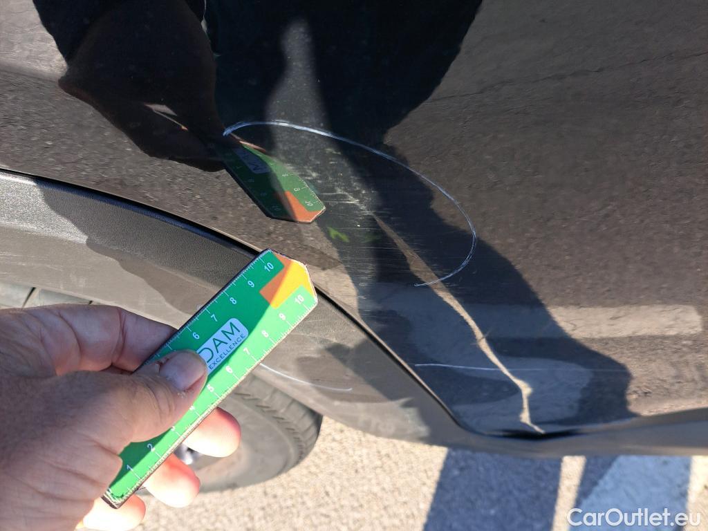 Jeep  Patriot JEEP Renegade / 2014 / 5P / todoterreno 80 Aniversario 1.0G 88kW (120CV) 4x2(SP) #4