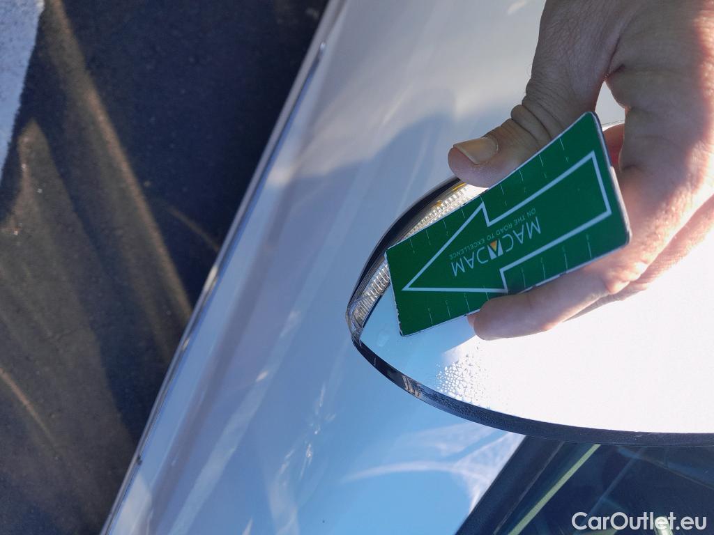  KIA  Niro KIA  / 2019 / 5P / crossover 1.6 GDi PHEV 104kW (141CV) Drive #44