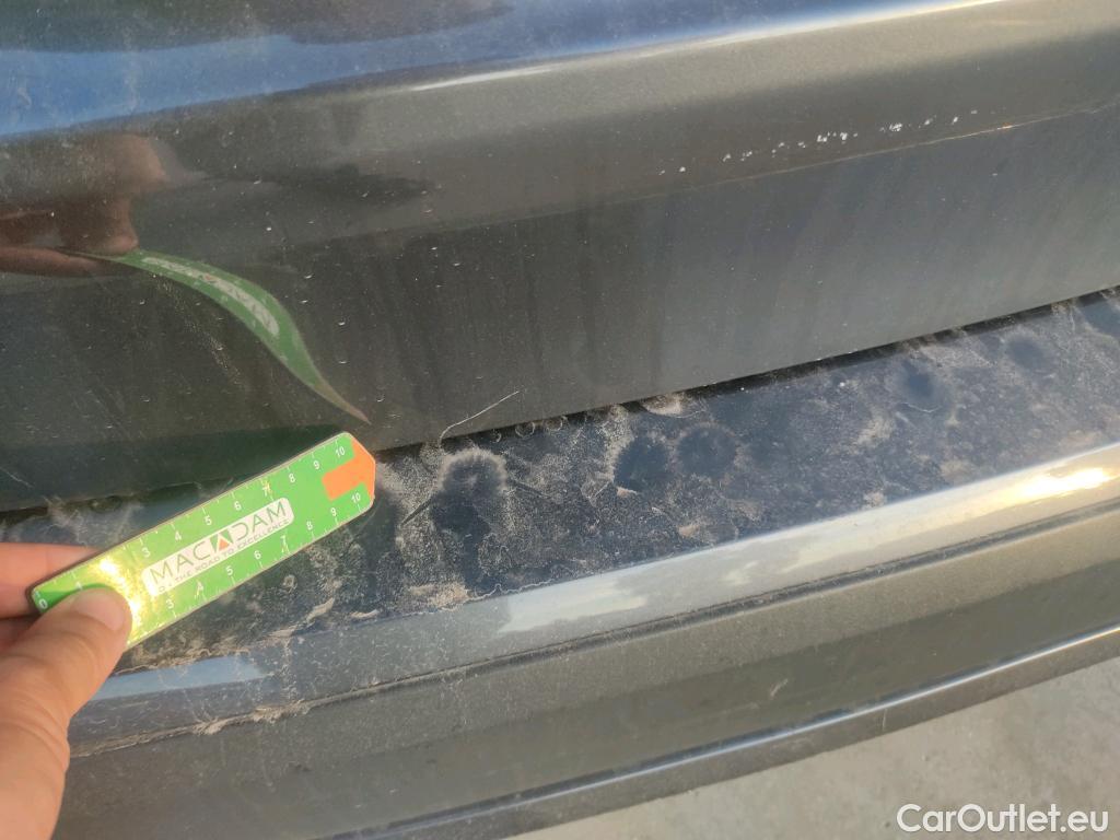  Bmw  X1 BMW  / 2019 / 5P / todoterreno sDrive18d #3