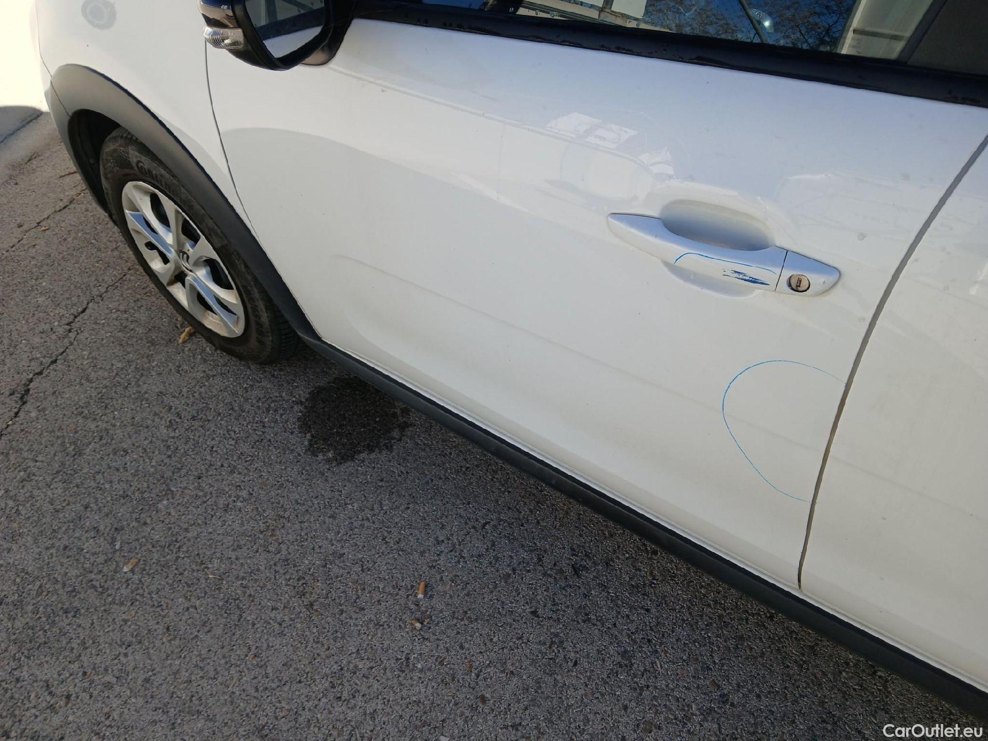  Citroen  C3 CITROEN  / 2016 / 5P / berlina con portón BlueHDi 73KW (100CV) S&S FEEL #26