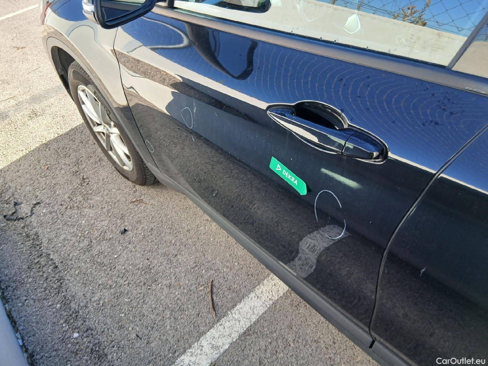 Bmw  X1 BMW  / 2019 / 5P / todoterreno sDrive18dA Corporate #8