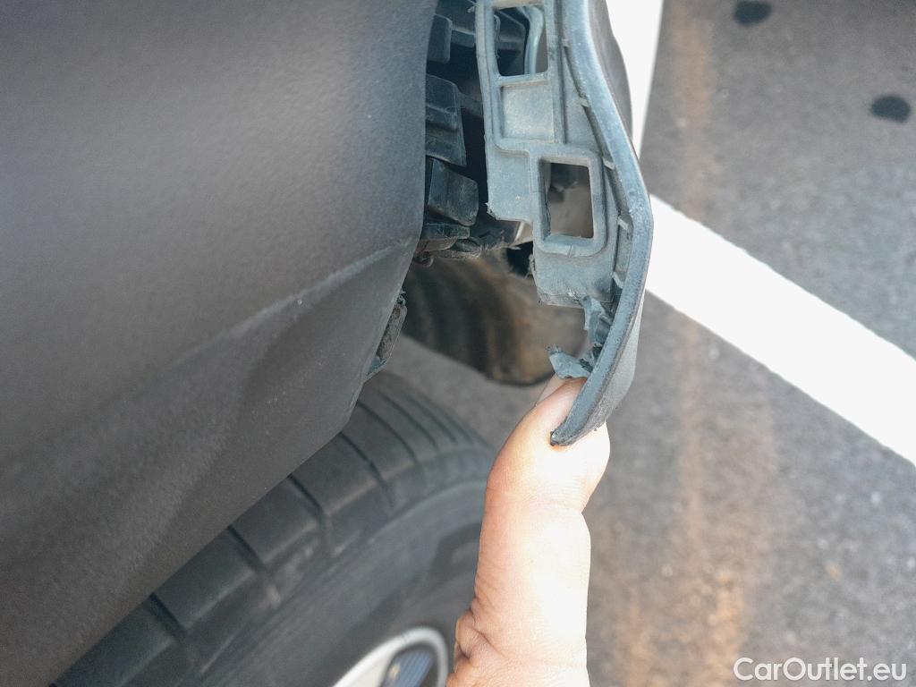  KIA  Niro KIA  / 2019 / 5P / crossover 1.6 GDi PHEV 104kW (141CV) Drive #7