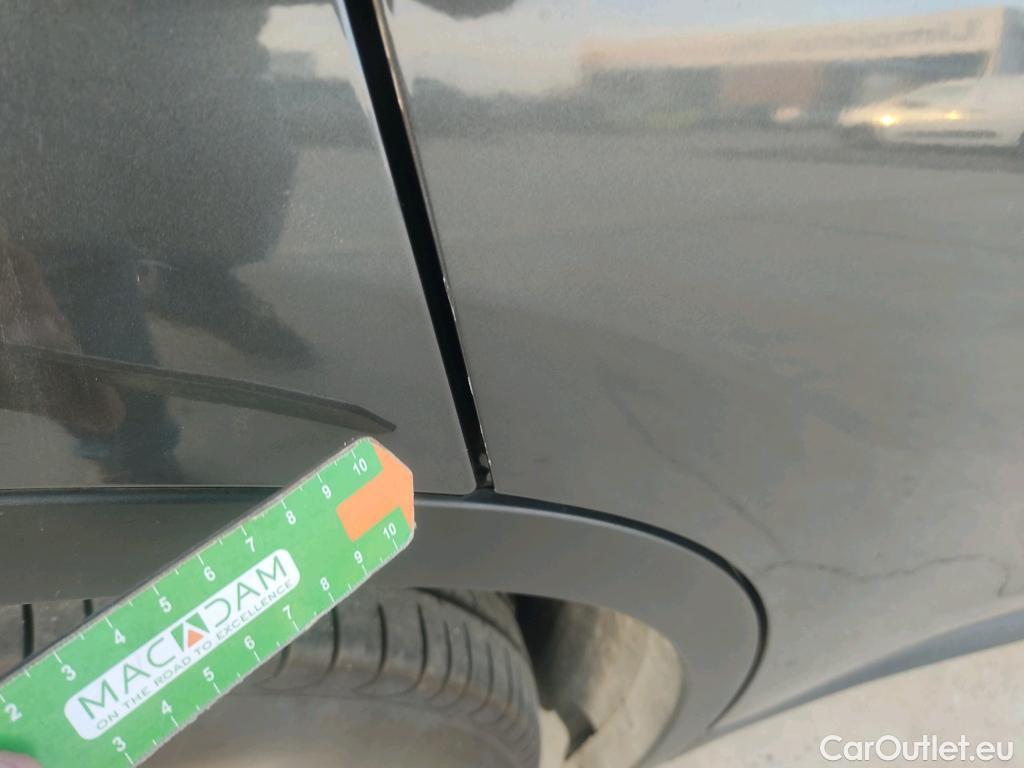  Bmw  X1 BMW  / 2019 / 5P / todoterreno sDrive18d #9