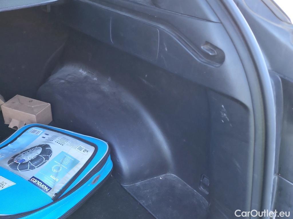  Hyundai  Tucson HYUNDAI  / 2020 / 5P / todoterreno 1.6 CRDI 85kW (115CV) Klass #19