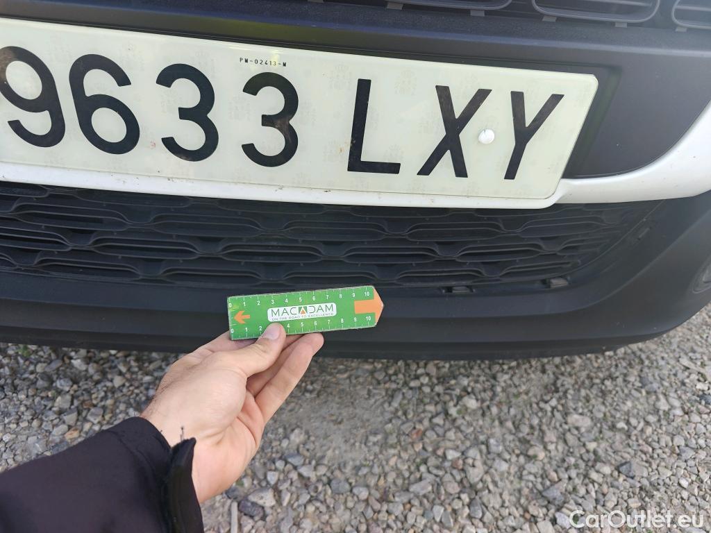  Citroen  C3  Feel 1.5 BlueHDi 100CV MT6 E6d #29