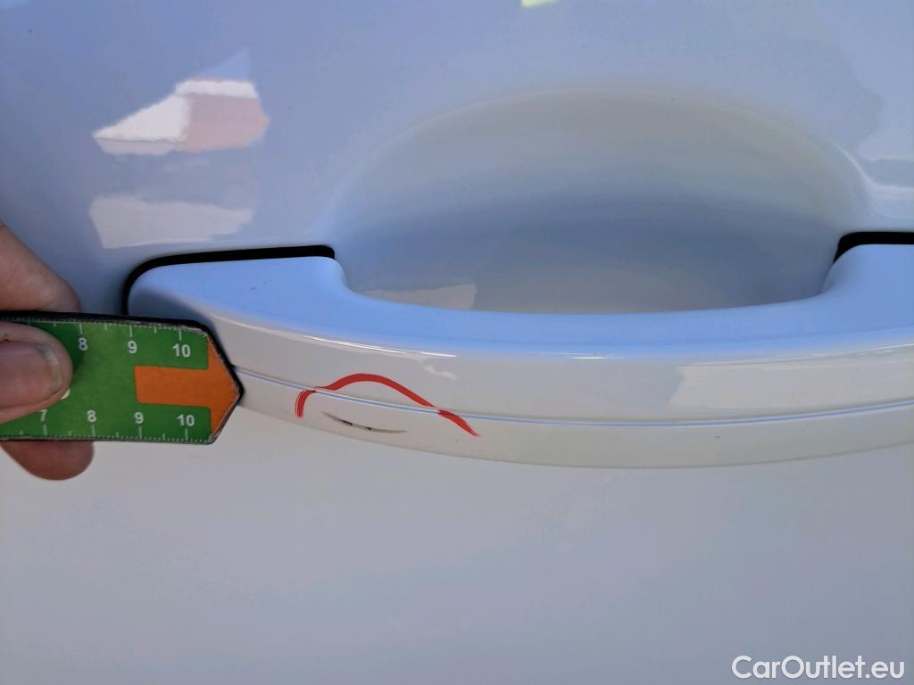  Ford  Kuga FORD  / 2016 / 5P / todoterreno 1.5 EcoBoost 88kW 4x2 Trend+ (CX) #32