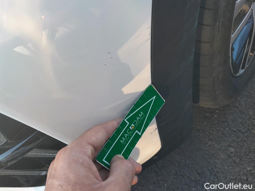  KIA  Niro KIA  / 2019 / 5P / crossover 1.6 GDi PHEV 104kW (141CV) Drive #50