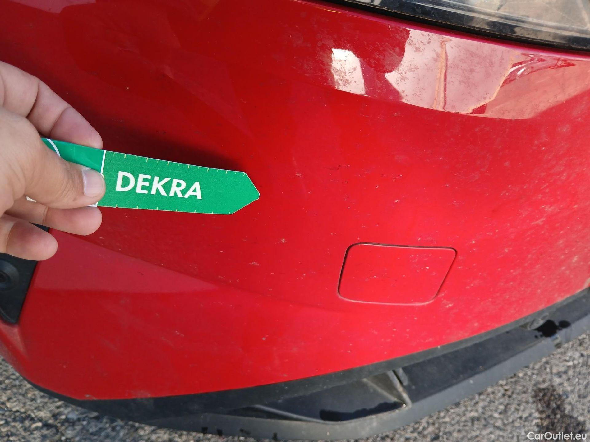 Nissan  Qashqai NISSAN  / 2021 / 5P / todoterreno DIG-T 116kW mHEV Xtronic N-Connecta #4