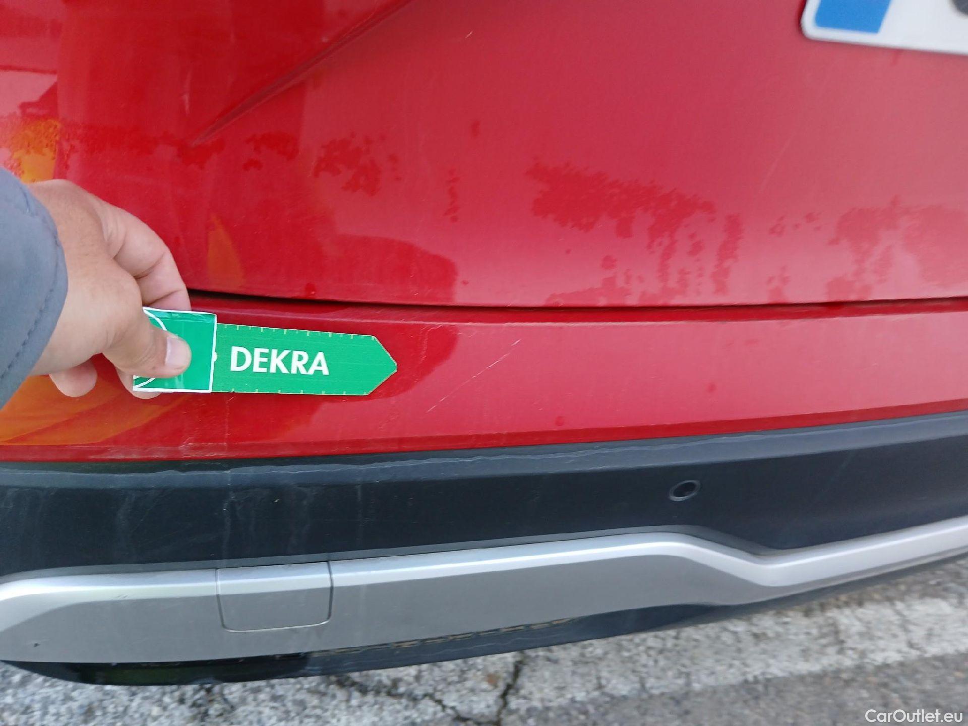 Nissan  Qashqai NISSAN  / 2021 / 5P / todoterreno DIG-T 116kW mHEV Xtronic N-Connecta #15