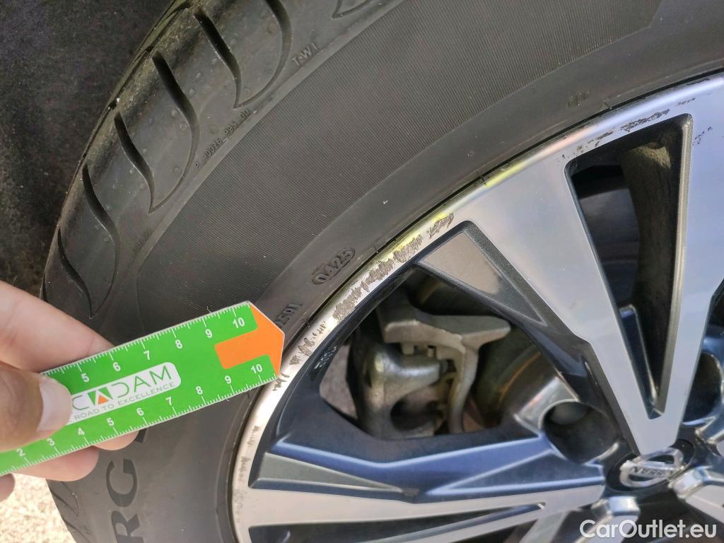  Nissan  Qashqai NISSAN  / 2017 / 5P / todoterreno dCi 150CV (110kW) N-CONNECTA #9