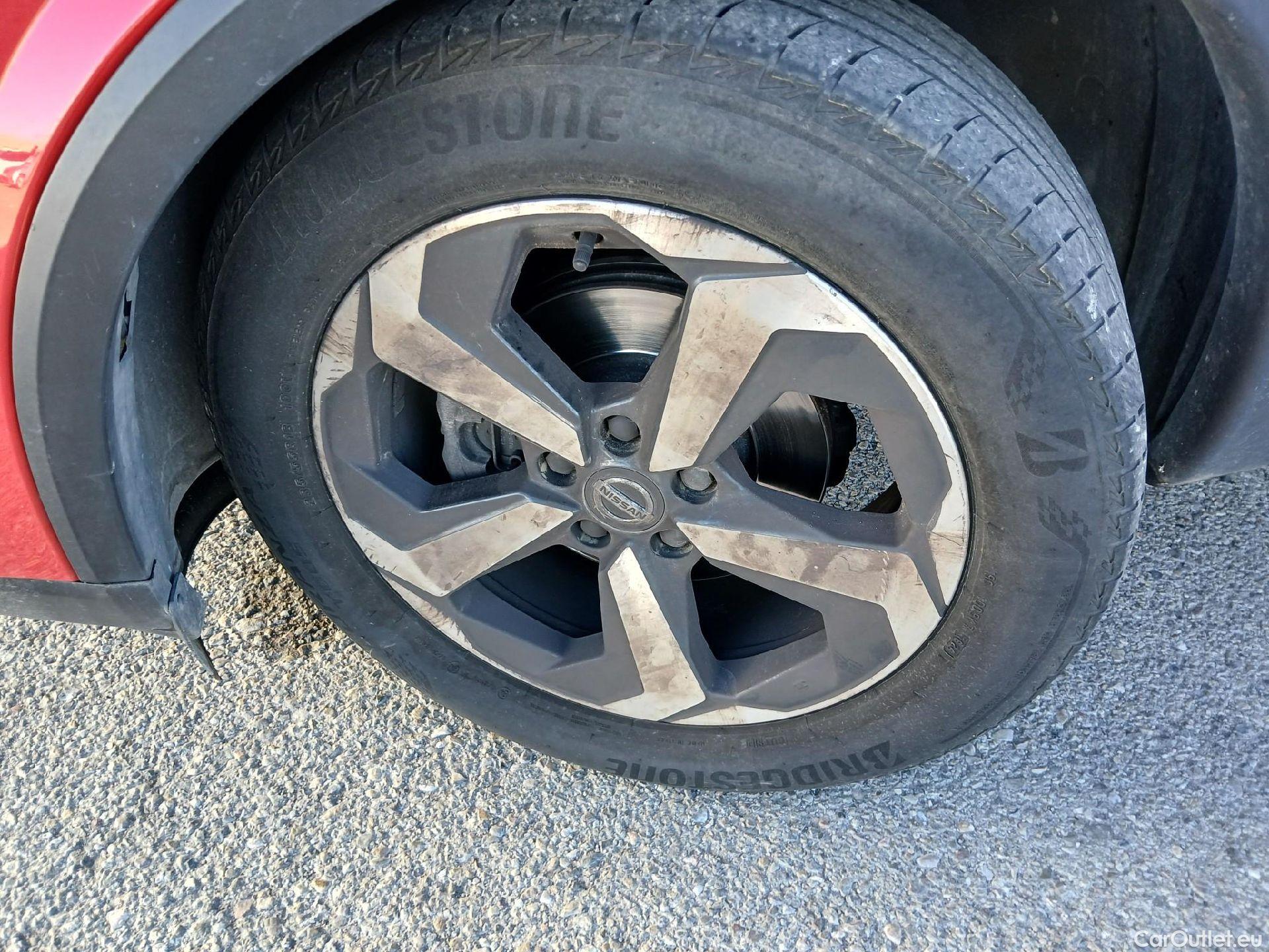 Nissan  Qashqai NISSAN  / 2021 / 5P / todoterreno DIG-T 116kW mHEV Xtronic N-Connecta #5