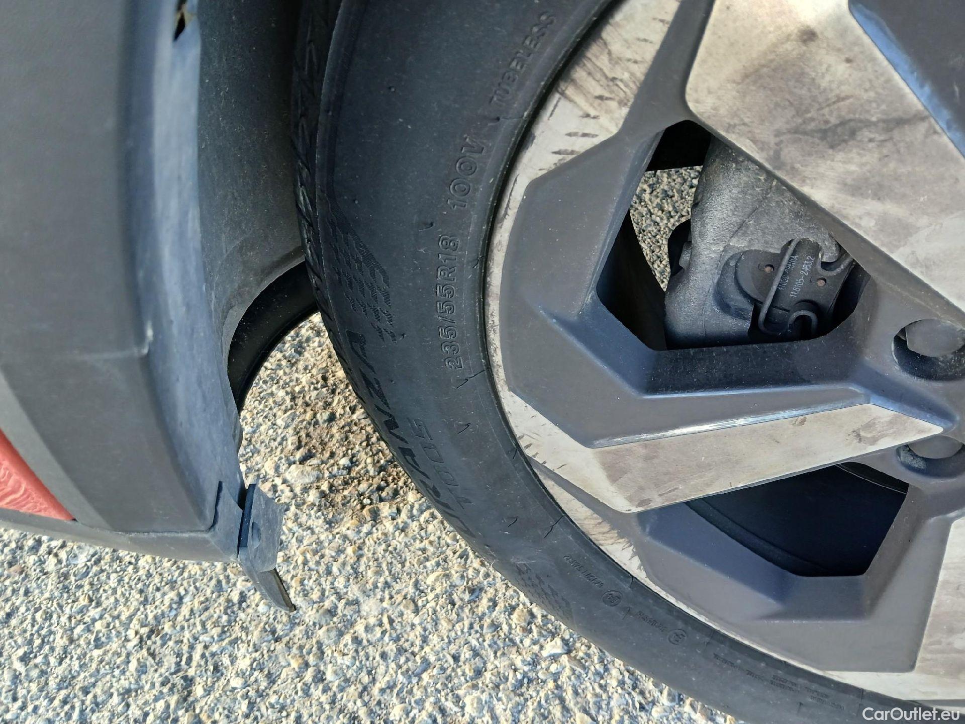 Nissan  Qashqai NISSAN  / 2021 / 5P / todoterreno DIG-T 116kW mHEV Xtronic N-Connecta #6