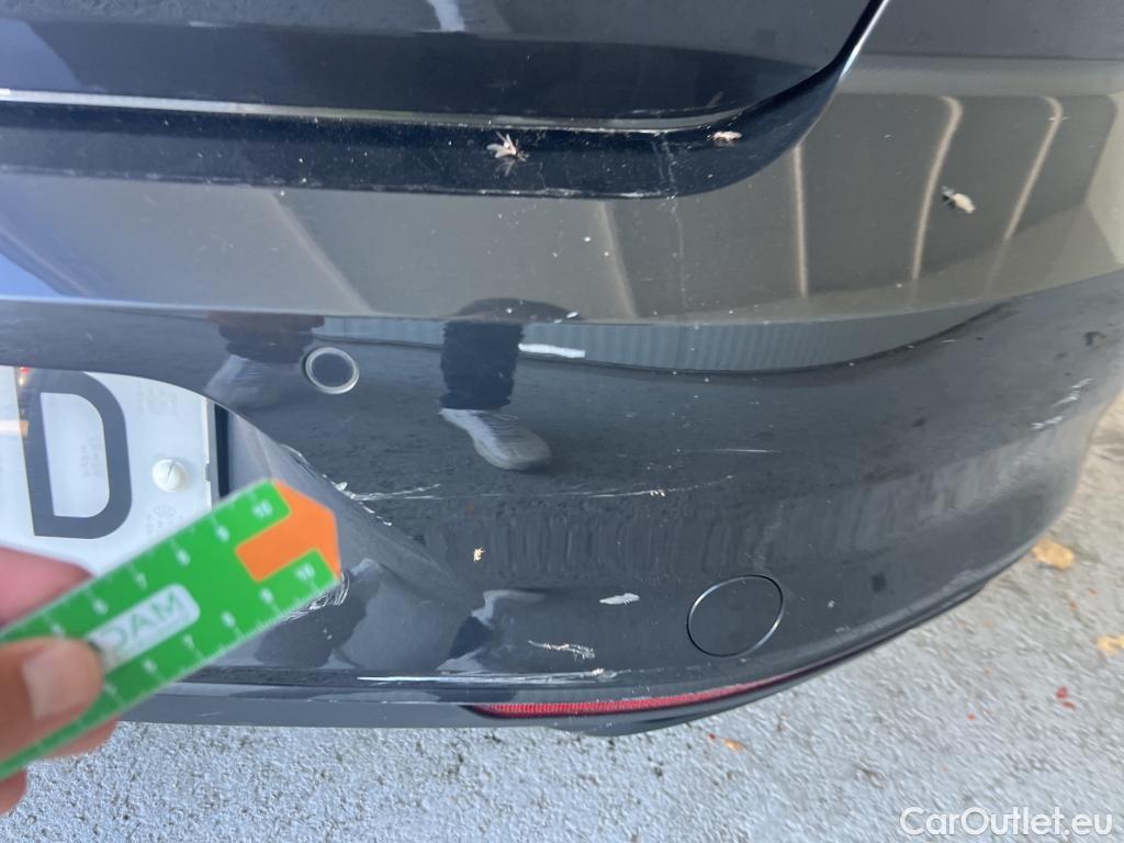 Volkswagen  Passat VOLKSWAGEN  / 2019 / 4P / sedán Executive 2.0 TDI 110kW (150CV) DSG #16