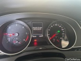 Volkswagen  Passat VOLKSWAGEN  / 2019 / 4P / sedán Executive 2.0 TDI 110kW (150CV) DSG #4