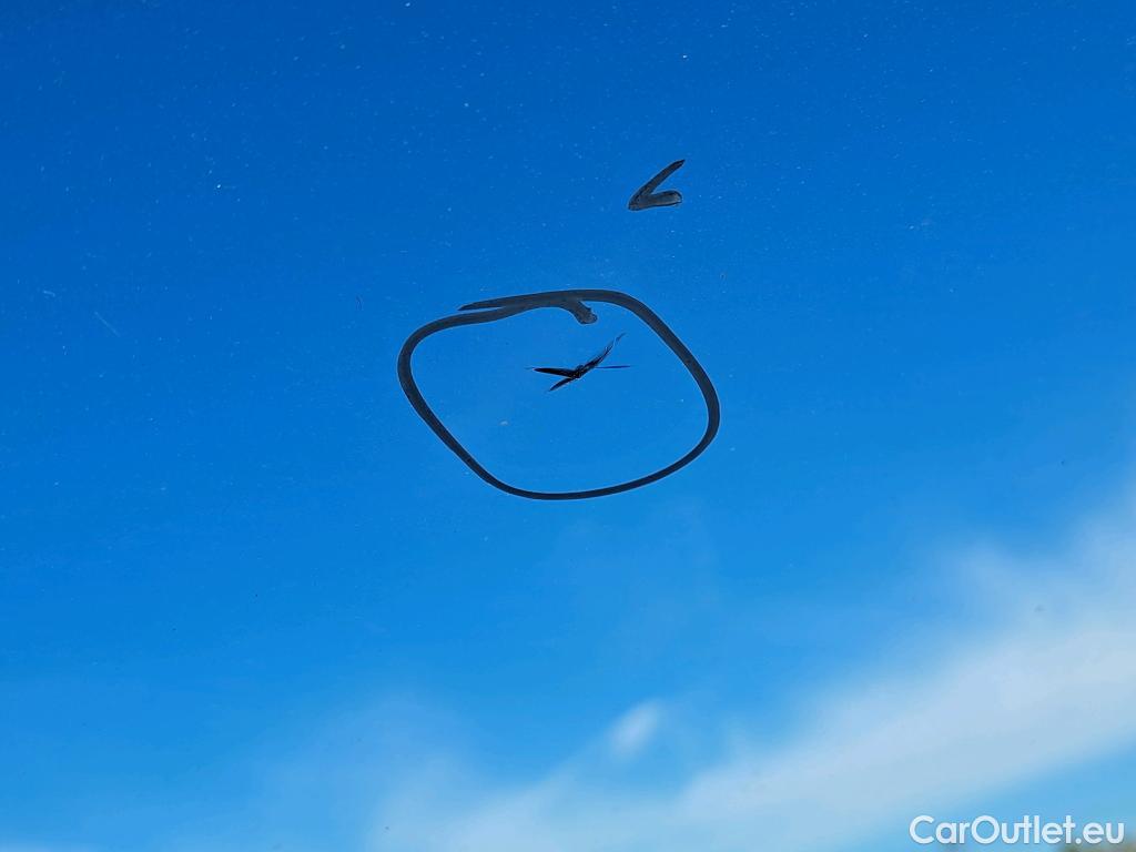  Volkswagen  Touran VOLKSWAGEN  / 2015 / 5P / monovolumen compacto Advance 1.6 TDI 85kW (115CV) #2