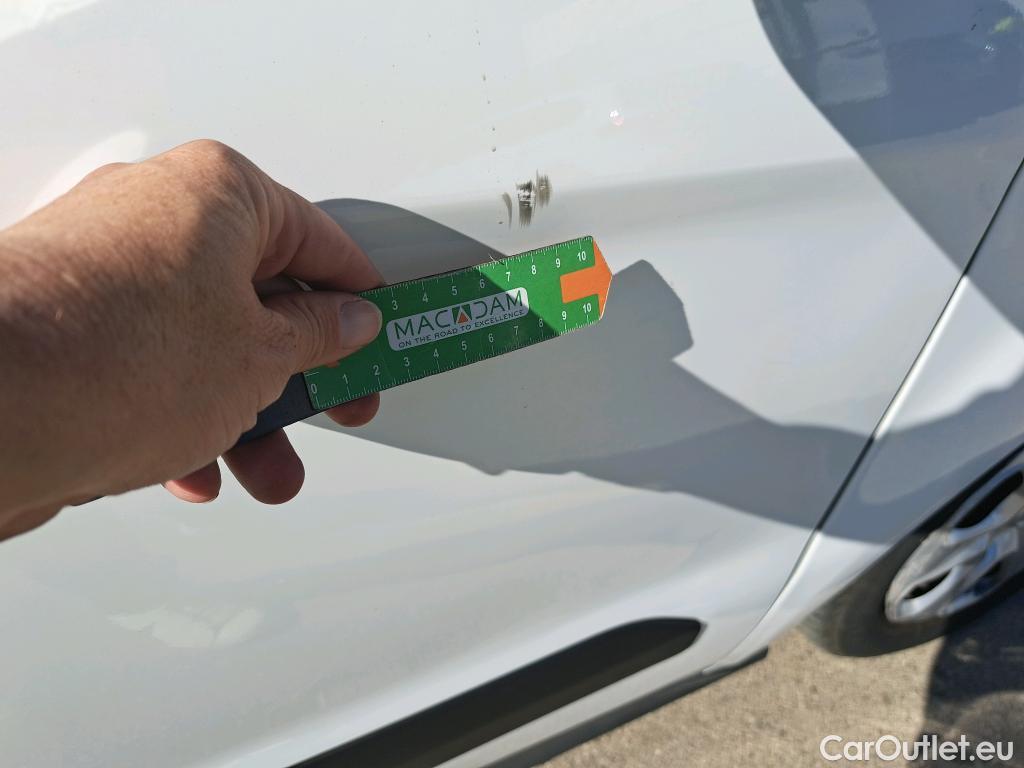  Ford  Transit FORD  Courier/2014/4P/furgón der.turis Van 1.5 TDCi 56kW Trend #46