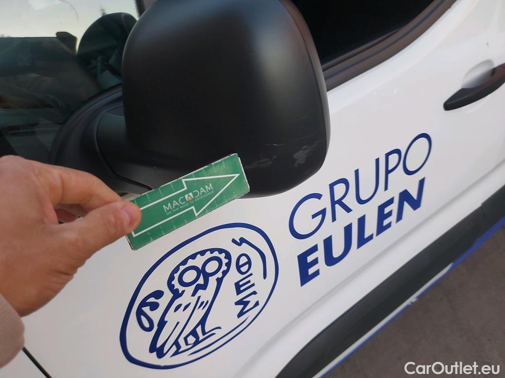  Citroen  Berlingo  Furgón Control M 1.5 100CV MT5 #32