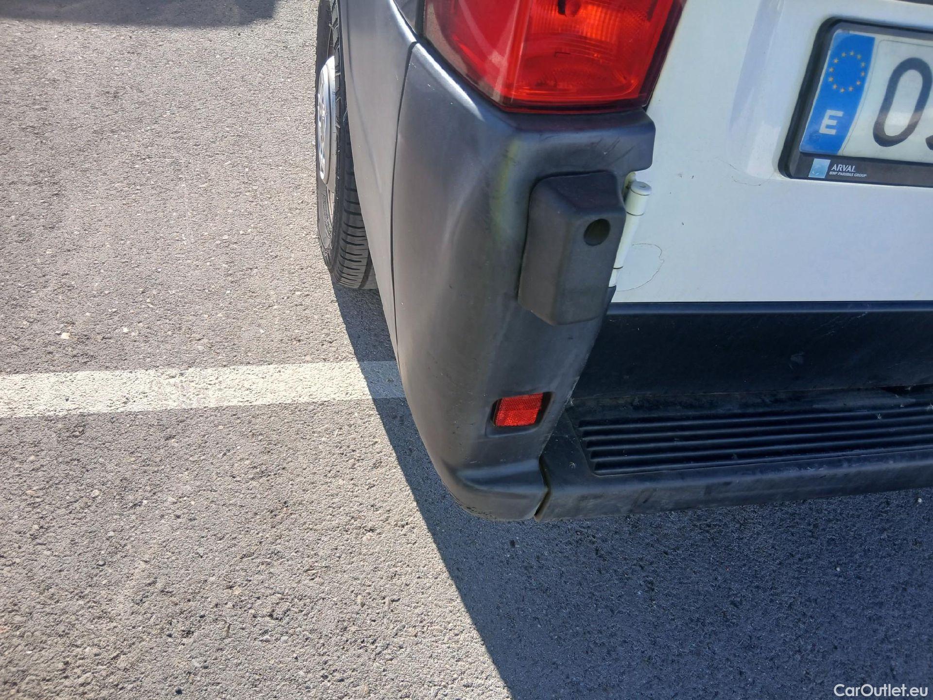  Citroen  Jumper CITROEN  / 2014 / 4P / furgón BlueHDi 96KW (130CV) Furgón 35L2H2 #29