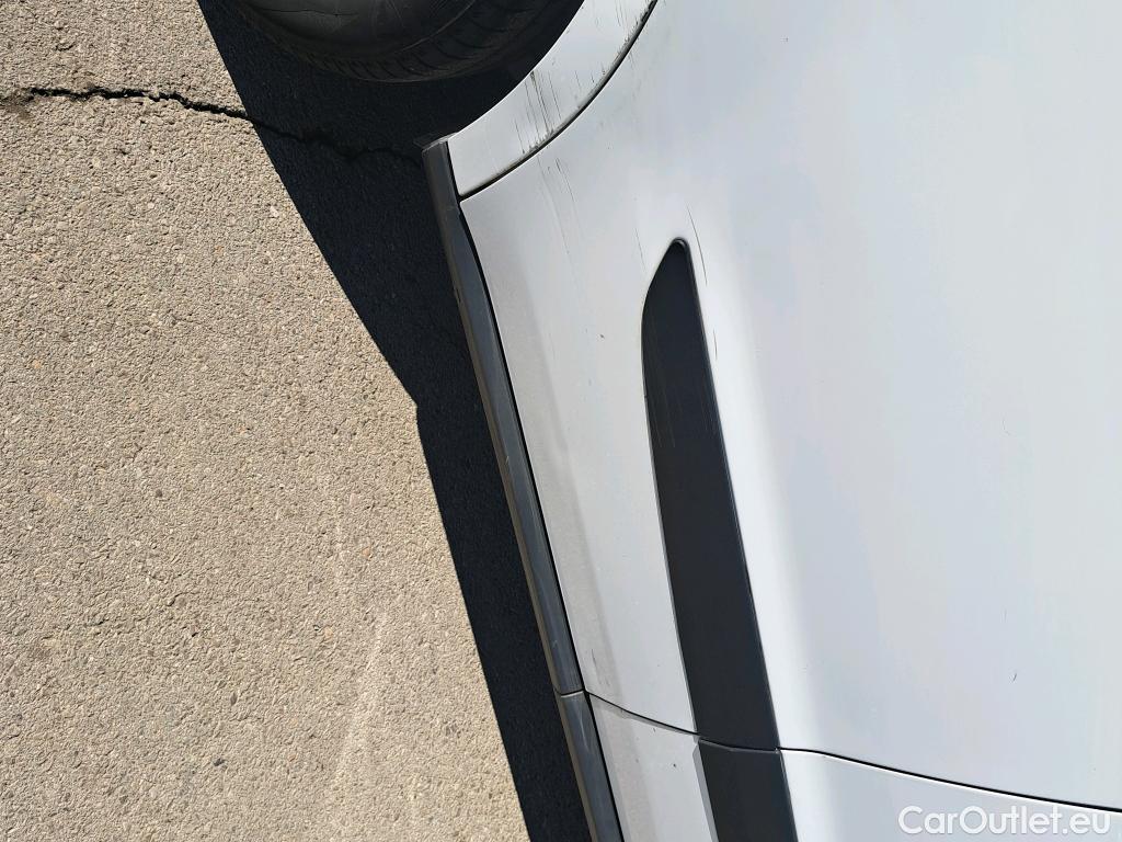  Ford  Transit FORD  Courier/2014/4P/furgón der.turis Van 1.5 TDCi 56kW Trend #61