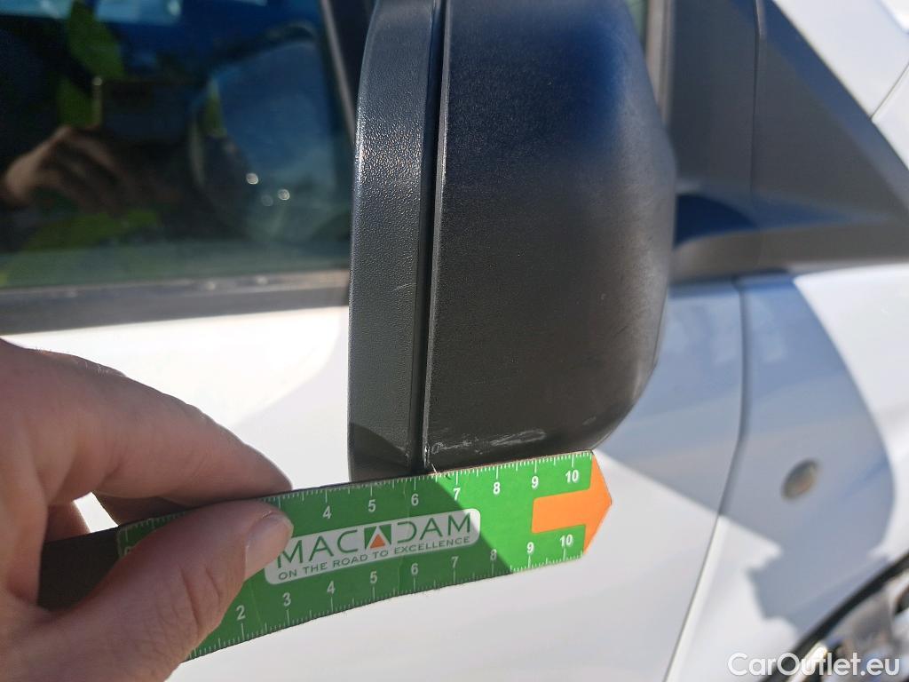  Ford  Transit FORD  Courier/2014/4P/furgón der.turis Van 1.5 TDCi 56kW Trend #58