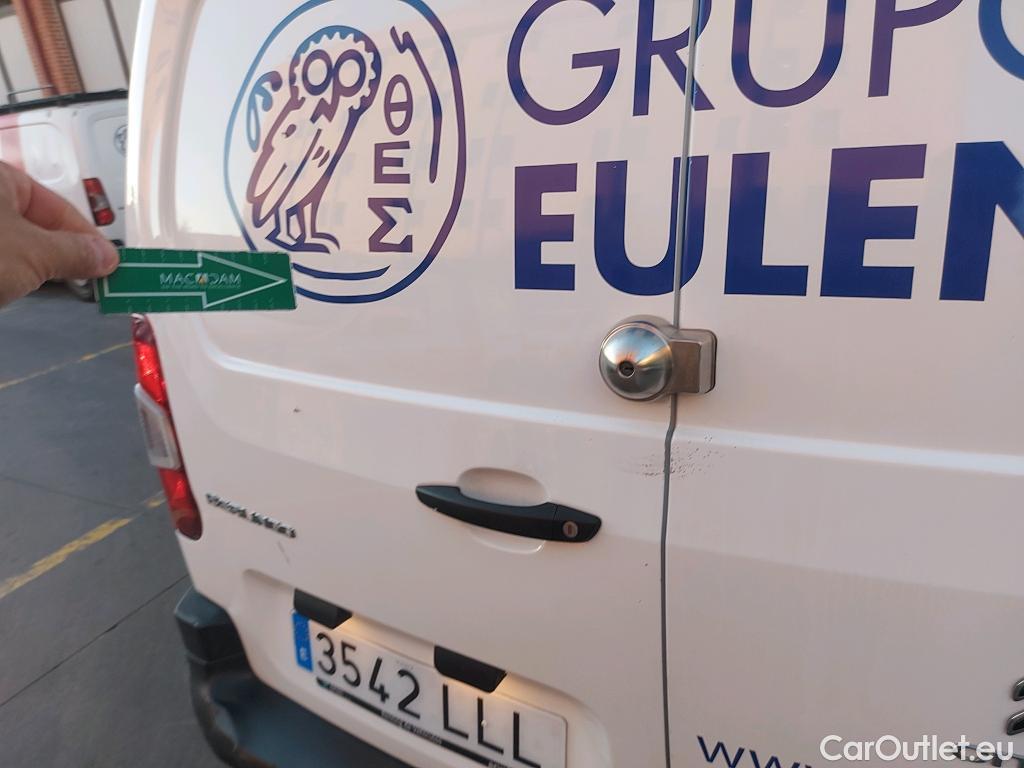  Citroen  Berlingo  Furgón Control M 1.5 100CV MT5 #13