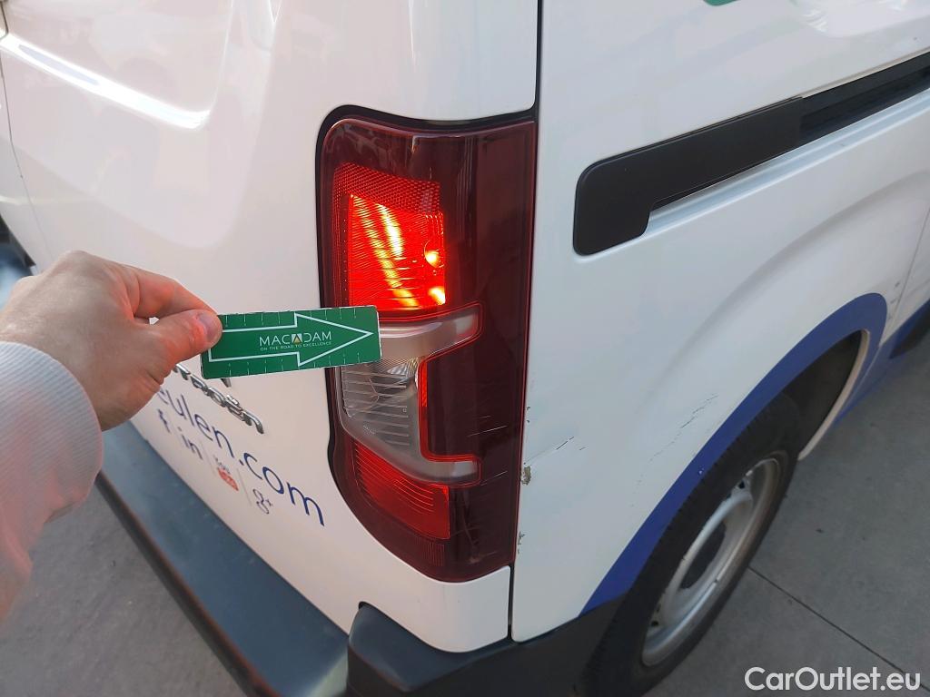  Citroen  Berlingo  Furgón Control M 1.5 100CV MT5 #42