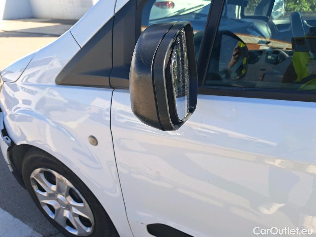  Ford  Transit FORD  Courier/2014/4P/furgón der.turis Van 1.5 TDCi 56kW Trend #59