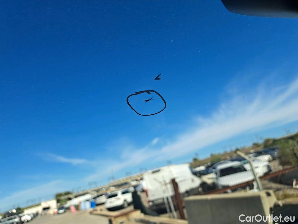  Volkswagen  Touran VOLKSWAGEN  / 2015 / 5P / monovolumen compacto Advance 1.6 TDI 85kW (115CV) #1