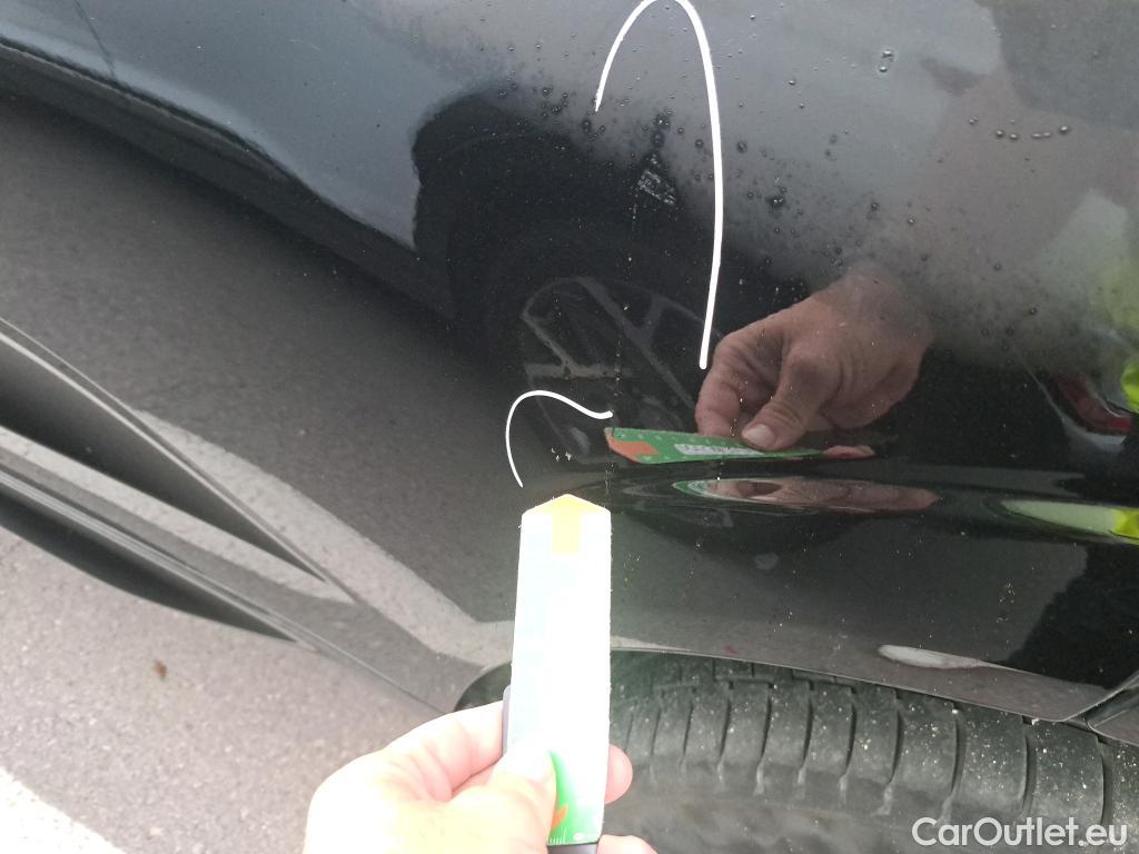 Volvo  XC60 VOLVO  / 2017 / 5P / todoterreno 2.0 B4 D R-Design Auto #16