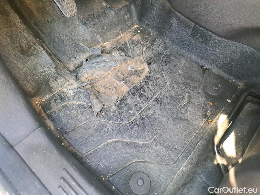  Ford  Transit FORD  Courier/2014/4P/furgón der.turis Van 1.5 TDCi 56kW Trend #7