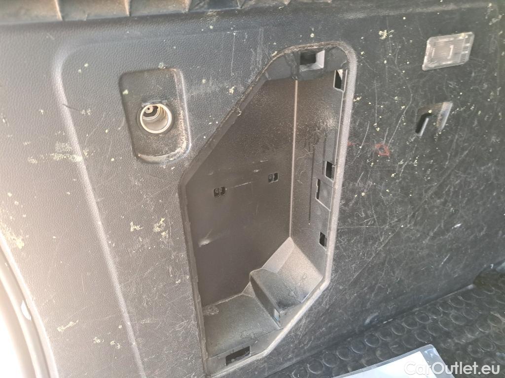  Renault  Kangoo RENAULT  Combi / 2021 / 5P / combi Life Edition One 1.5 Blue dCi 70kW(95CV) (IND)(AC) #32