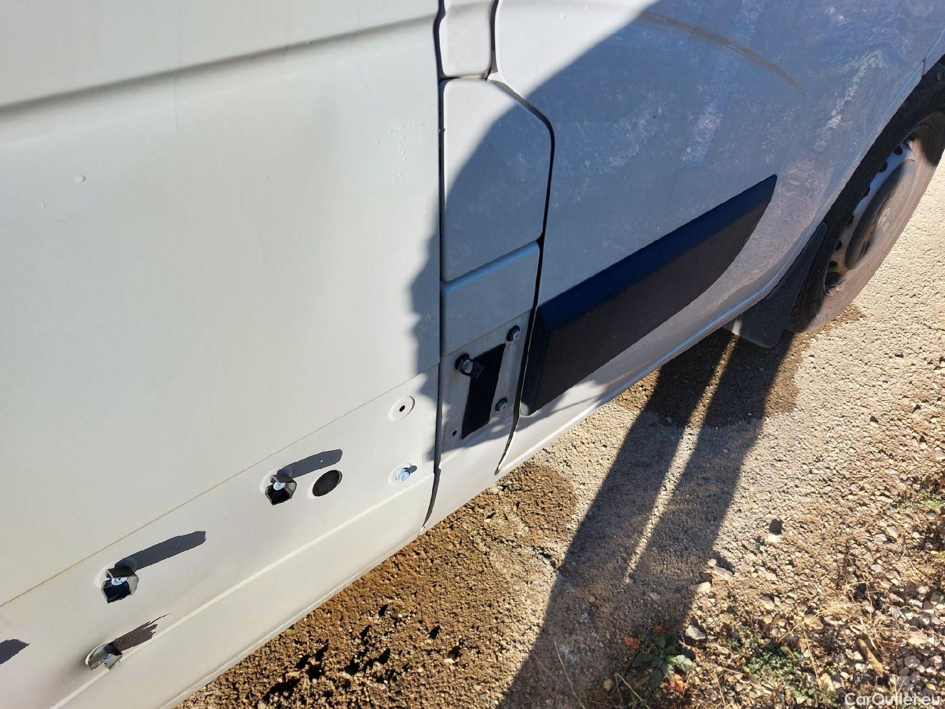  Opel  Movano OPEL  / 2019 / 4P / furgón 2.3 CDTI S/S 110kW (150CV) L2 H2 F 3.5t #16