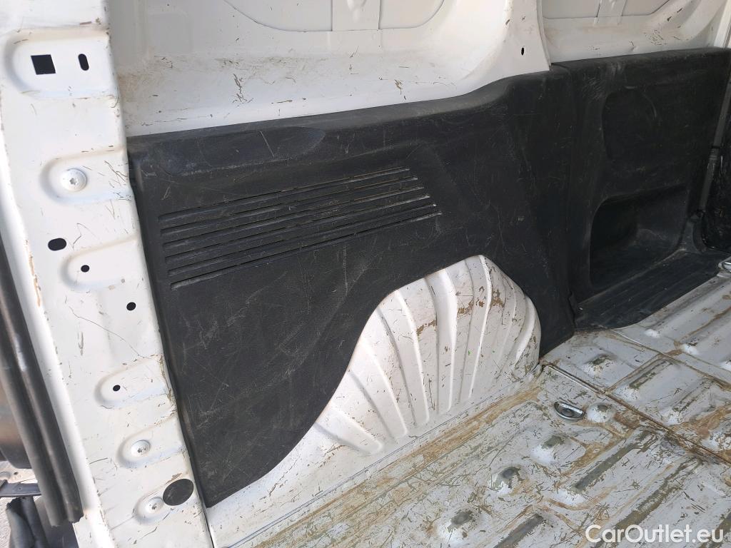  Opel  Combo OPEL  / 2018 / 3P / furgón derivado de turismo 1.5 TD S/S 75kW (100CV) Express L H1 650 (CX) #30