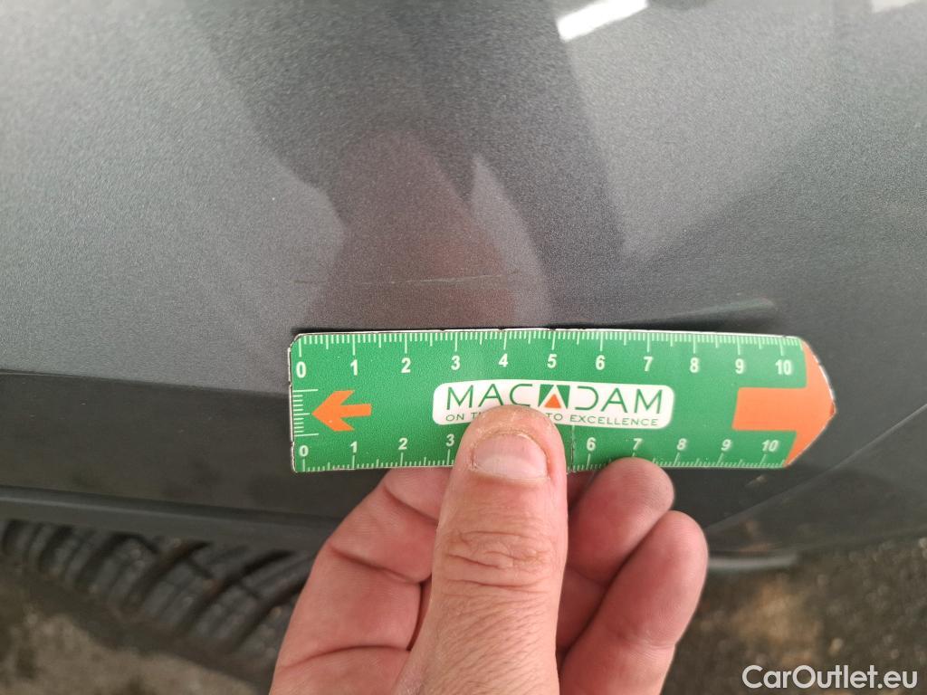  Nissan  Qashqai NISSAN  / 2017 / 5P / Crossover 1.5 DCI 115 DCT Business Edition #25