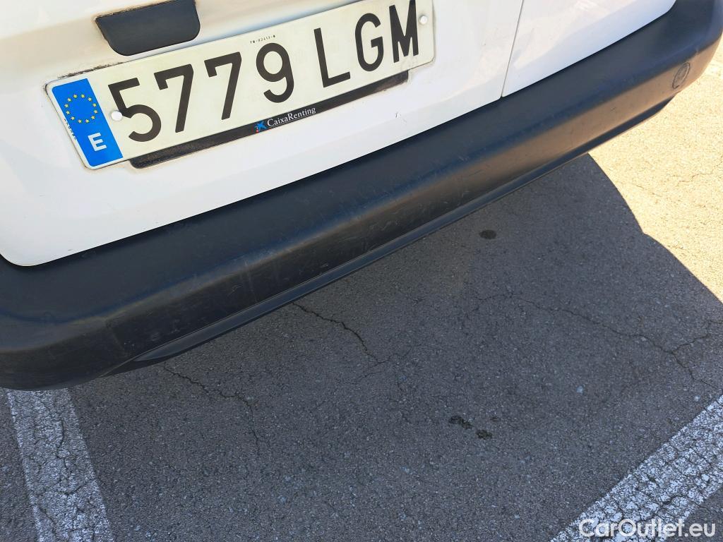  Opel  Combo OPEL  / 2018 / 3P / furgón derivado de turismo 1.5 TD S/S 75kW (100CV) Express L H1 650 (CX) #42