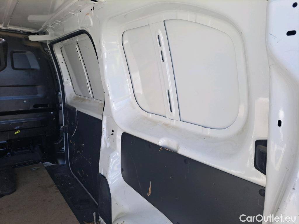  Opel  Vivaro OPEL  / 2019 / 4P / furgón 1.5 Diésel 88kW/120CV M Std Innovation #56