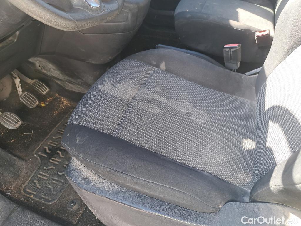  Opel  Combo OPEL  / 2018 / 3P / furgón derivado de turismo 1.5 TD S/S 75kW (100CV) Express L H1 650 (CX) #48