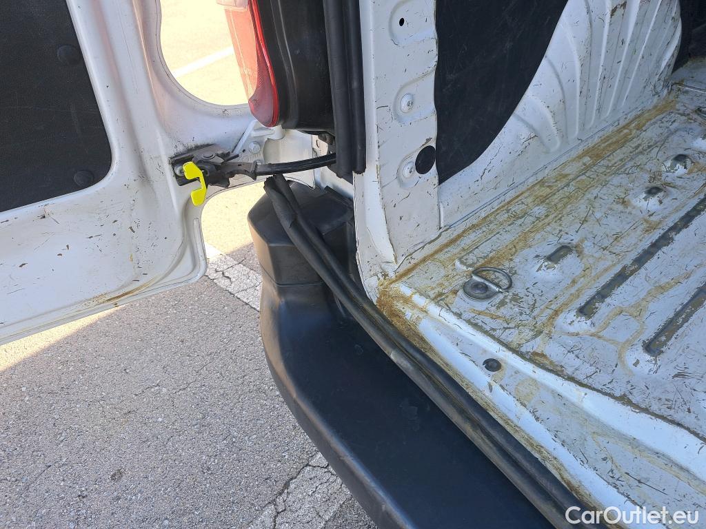  Opel  Combo OPEL  / 2018 / 3P / furgón derivado de turismo 1.5 TD S/S 75kW (100CV) Express L H1 650 (CX) #38