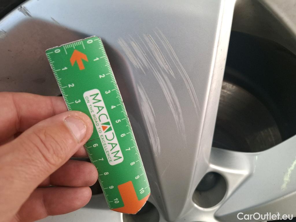  Nissan  Qashqai NISSAN  / 2017 / 5P / Crossover 1.5 DCI 115 DCT Business Edition #12