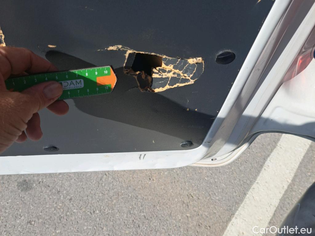  Opel  Vivaro OPEL  / 2019 / 4P / furgón 1.5 Diésel 88kW/120CV M Std Innovation #50