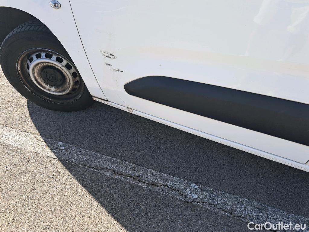  Opel  Combo OPEL  / 2018 / 3P / furgón derivado de turismo 1.5 TD S/S 75kW (100CV) Express L H1 650 (CX) #46