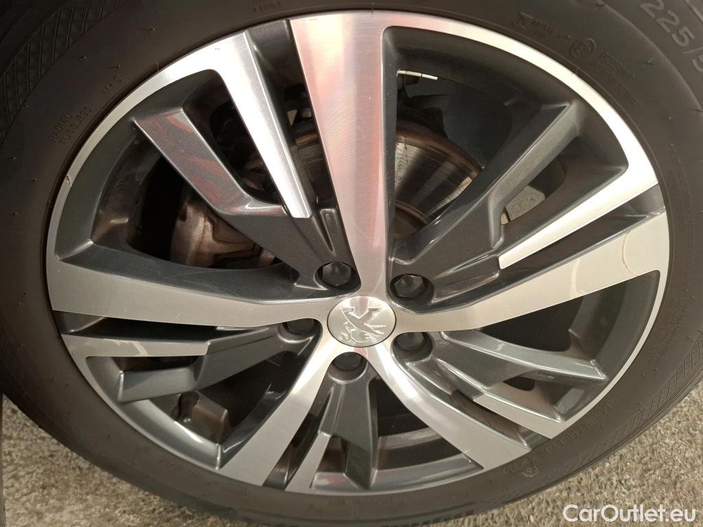  Peugeot  3008  II Allure Pack 1.5 HDi 130CV BVA8 E6d #4