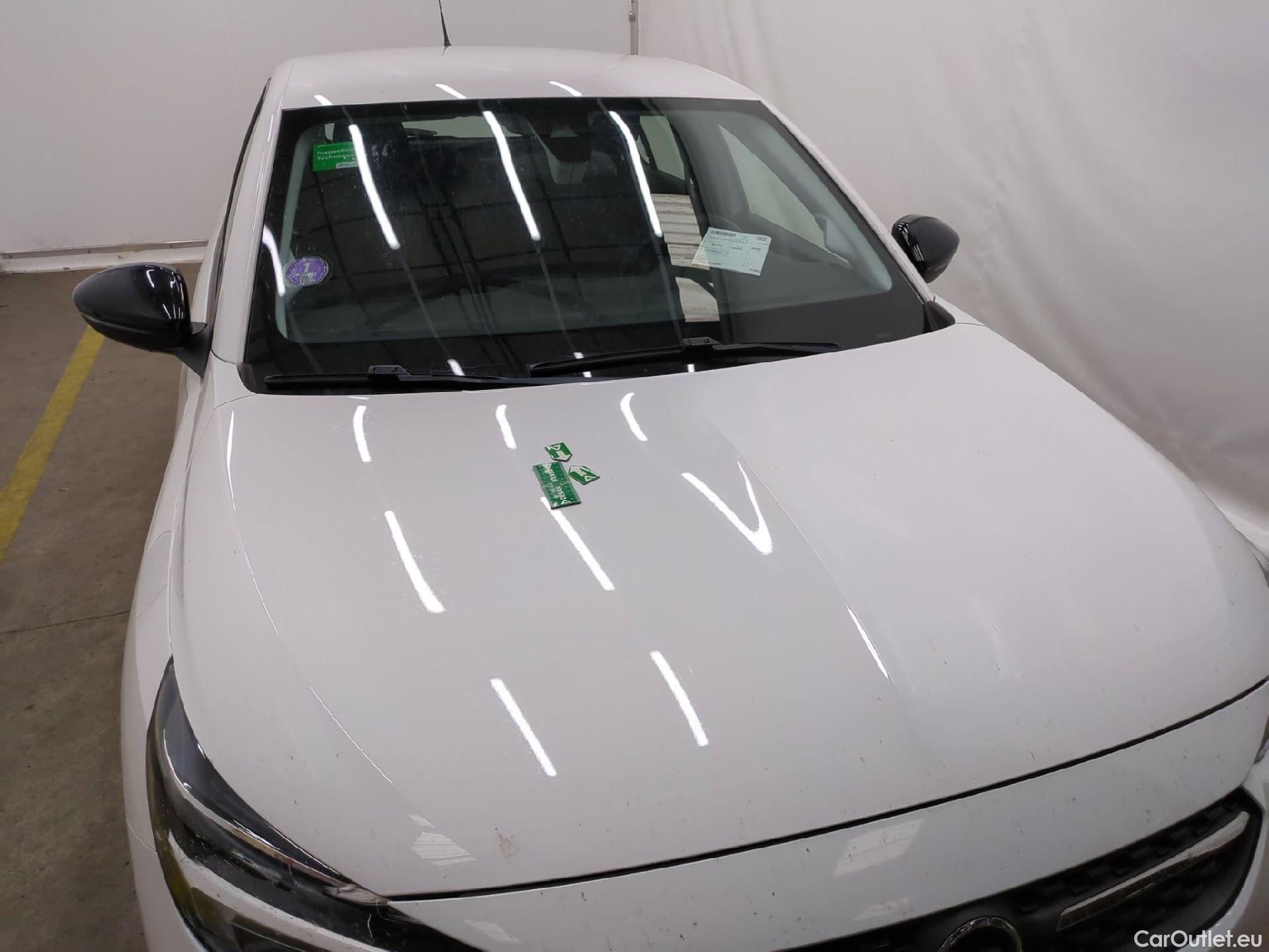  Opel  Corsa  F Edition Business 1.2 Turbo 100CV BVM6 E6d #36