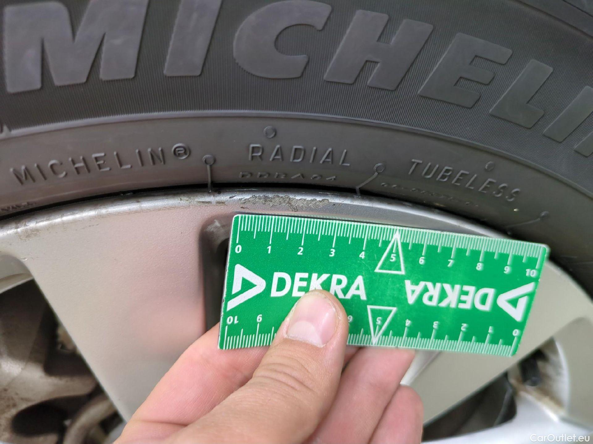  Opel  Corsa  F Edition Business 1.2 Turbo 100CV BVM6 E6d #10